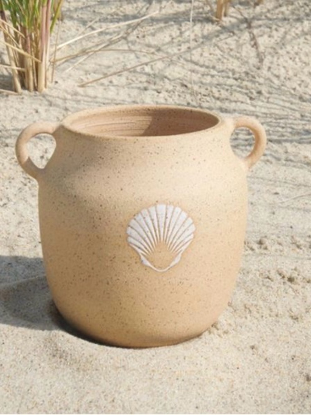 Handmade ceramic shell planter pot